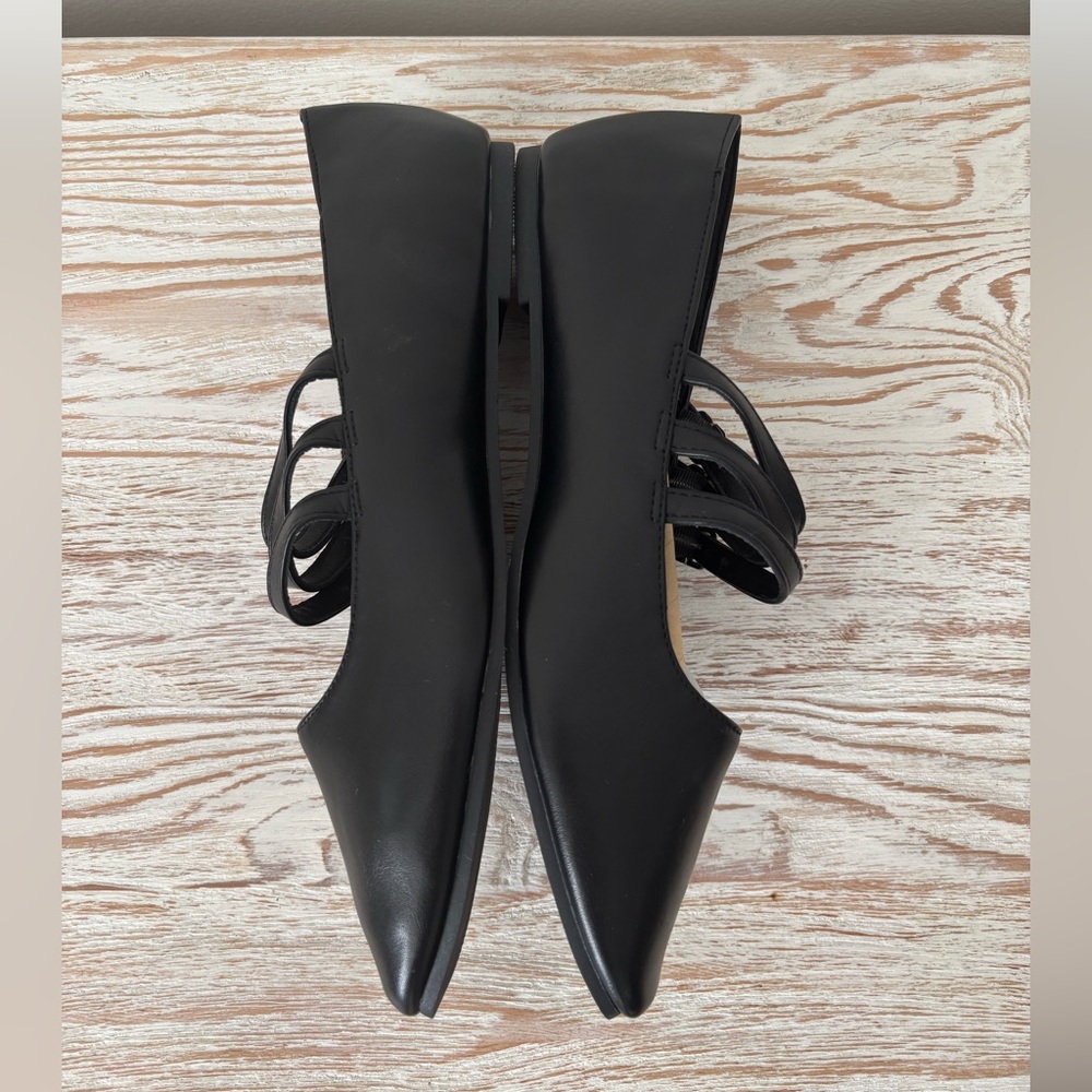 Boohoo Black Triple Strap Flats - Picture 4 of 6